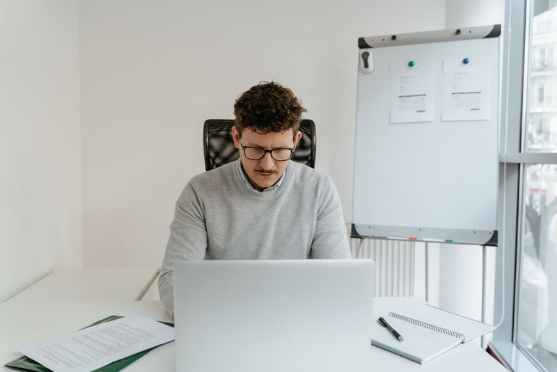 laptop seek job board australia office